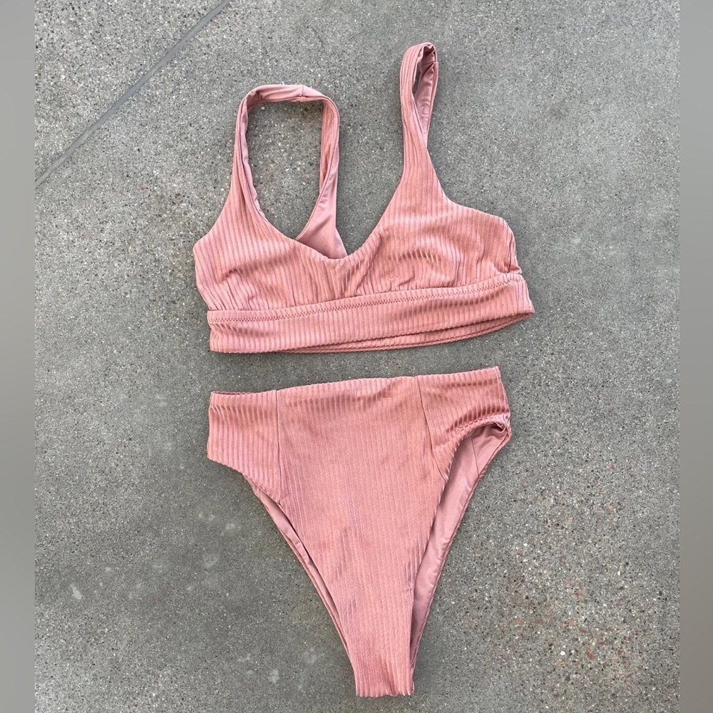 Vitamin A Swim Sienna top S and high waist bottoms XS